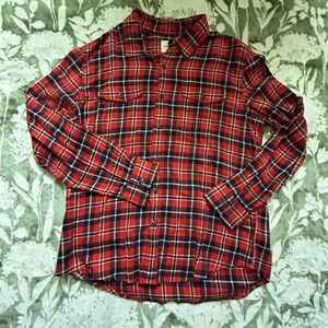 American Eagle Outfitters Red and Black Casual Button Down Shirt